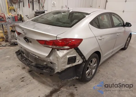 2017 Hyundai Elantra Se из США, поврежденный, VIN KMHD84LF1HU431836